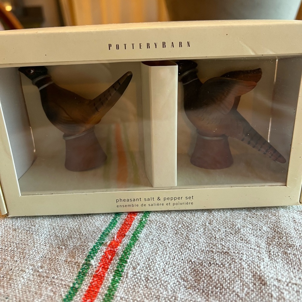 Pottery Barn Brown Pheasant Shakers​